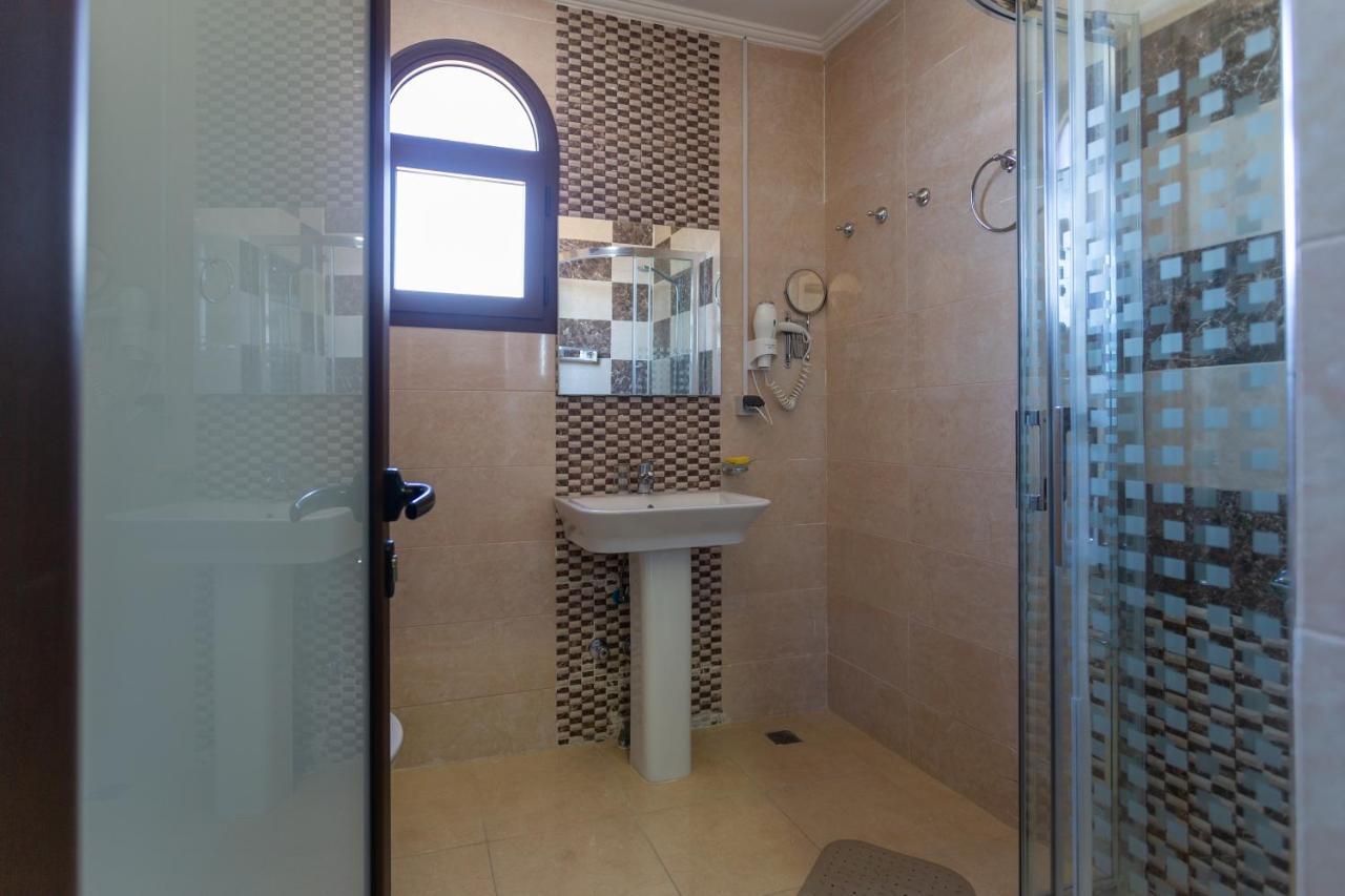 Hotel Jibal Chaouen Chefchaouen Buitenkant foto